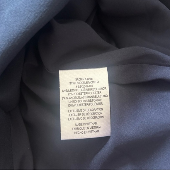 NWOT- SACHIN & BABI Amarette Crystal Detail Off the Shoulder Stretch Crepe Gown - Picture 13 of 16